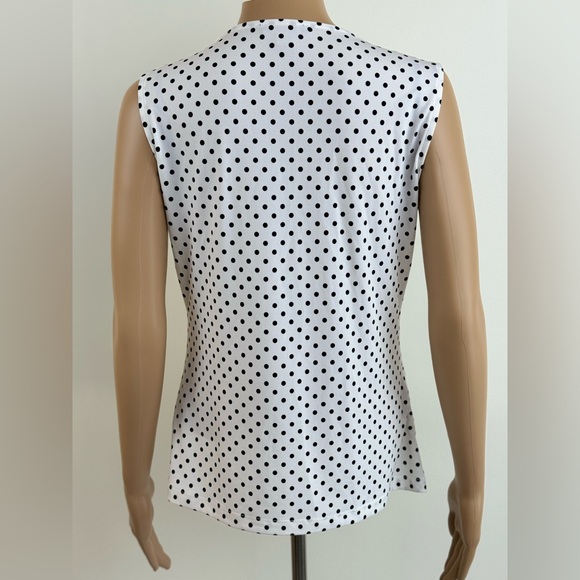 Tommy Hilfiger Women's White/Black Polka Dot Sleeveless Blouse, Size Medium - Picture 3 of 9